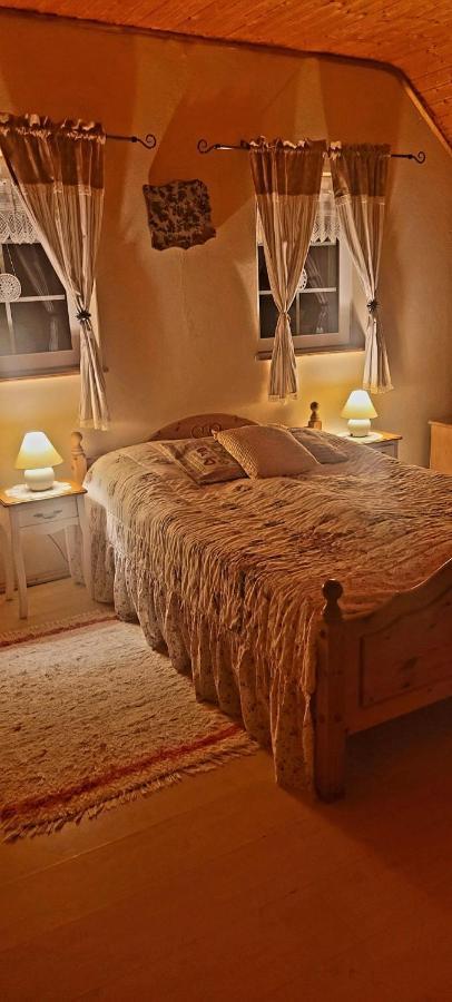 Chalupa Kamenna Horka Holiday home Krasna Lipa